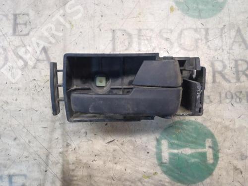 Used Front right interior door handle Front right interior door handle FORD TOURNEO CONNECT 1.8 TDCi (90 hp) 3804045 3804045