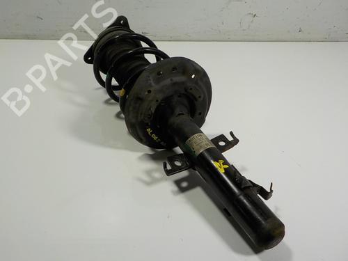 Used Right front shock absorber Right front shock absorber RENAULT KADJAR (HA_, HL_) 1.2 TCe 130 (HLMR) (130 hp) 15061264 15061264