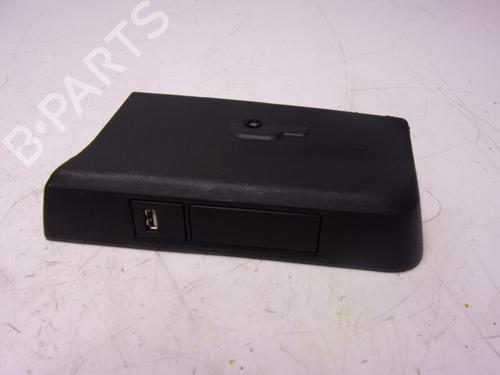 Used Electronic module Electronic module TOYOTA YARIS (_P21_, _PA1_, _PH1_) 1.5 Hybrid (MXPH11) (92 hp) 15887653 15887653