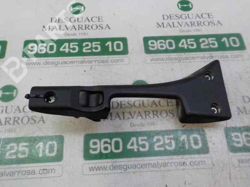 Used Front right interior door handle Front right interior door handle MERCEDES-BENZ SPRINTER 3,5-t Van (B906) 316 (906.635, 906.633) (156 hp) 8741151 8741151