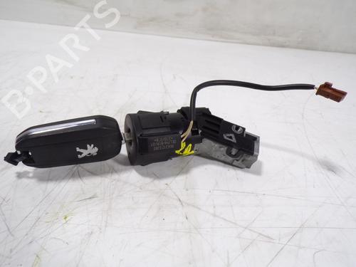 Used Electronic module Electronic module PEUGEOT 308 SW II (LC_, LJ_, LR_, LX_, L4_) [2014-2021] 14287802 14287802