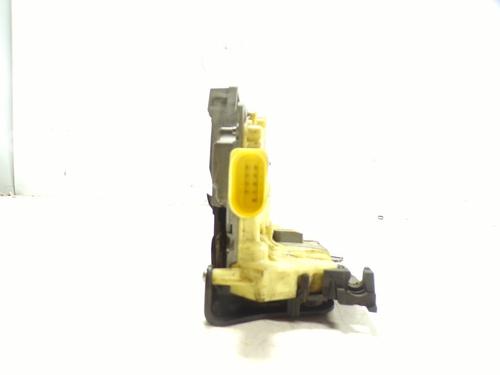 Front left lock VW PASSAT B6 (3C2) 2.0 TDI 16V | BP7570910C98 