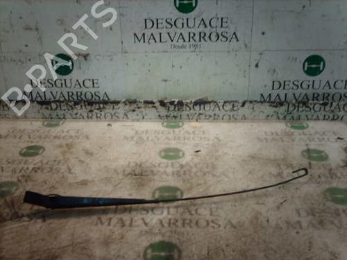 front-wipers-mechanism-ford-mondeo-i-gbp-1993-1994-1995-1996-3759303 main image