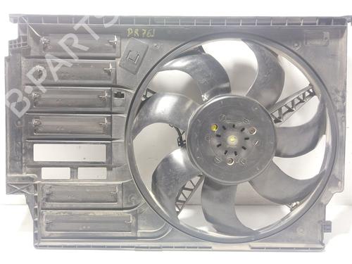 Used Radiator fan BMW 1 (F40) 118 d (150 hp) 31089344