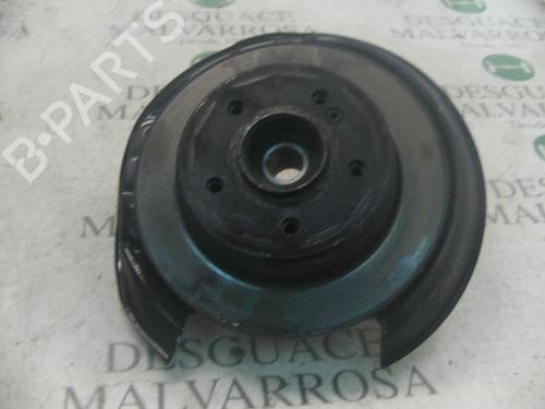 Used Left rear steering knuckle Left rear steering knuckle MERCEDES-BENZ C-CLASS (W202) C 180 (202.018) (122 hp) 3740944 3740944