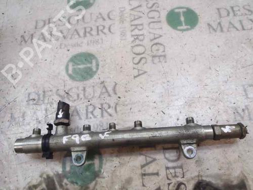 Used Injection rail Injection rail RENAULT MEGANE II (BM0/1_, CM0/1_) 2.0 16V (BM0U, CM0U) (135 hp) 3831509 3831509