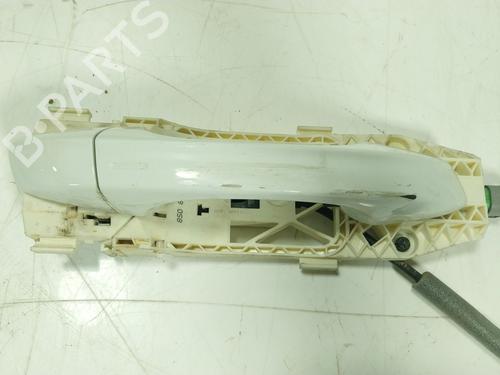 front-right-exterior-door-handle-vw-touareg-cr7-rc8-2017-36544277 main image