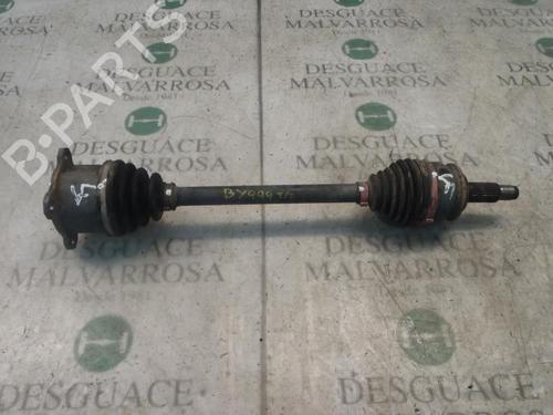 Used Right rear driveshaft Right rear driveshaft SUZUKI GRAND VITARA II (JT, TE, TD) 1.9 DDiS All-wheel Drive (JT419, TD44, JB419WD, JB419XD,... (129 hp) 3808135 3808135