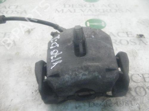 Used Left front brake caliper Left front brake caliper BMW 5 (E39) 525 tds (143 hp) 11555520 11555520