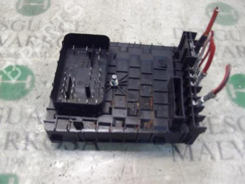 Used Fuse box AUDI A3 Sportback (8PA) 2.0 TDI (140 hp) 3790853