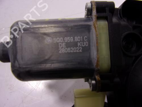 Left front window motor CUPRA LEON Sportstourer (KL8, KU8, KUD) 1.4 e-HYBRID | BP15836063E21 