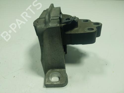 Used Engine mount FORD FOCUS III 1.0 EcoBoost (125 hp) 17651212
