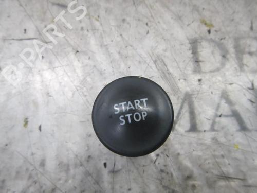 Used Electronic module Electronic module RENAULT MEGANE III Hatchback (BZ0/1_, B3_) 1.5 dCi (BZ0C) (90 hp) 3848903 3848903