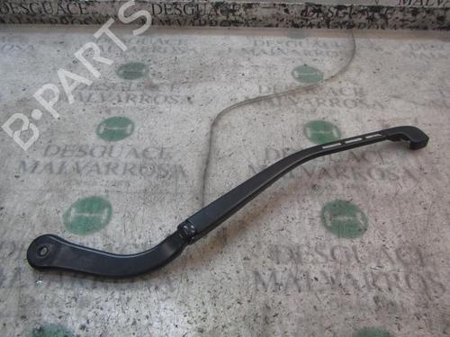 Used Front windshield wiper arm BMW 3 (E90) 320 d (163 hp) 3834916