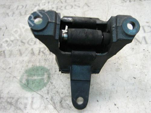 Used Engine mount Engine mount FORD MONDEO I (GBP) 1.8 TD (88 hp) 9086297 9086297