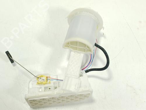 Used Fuel pump Fuel pump TOYOTA YARIS CROSS (MXP_) 1.5 Hybrid (MXPJ11) (131 hp) 36499394 36499394