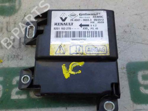 Airbag styreenhed DACIA SANDERO [2008-2025]  6241095