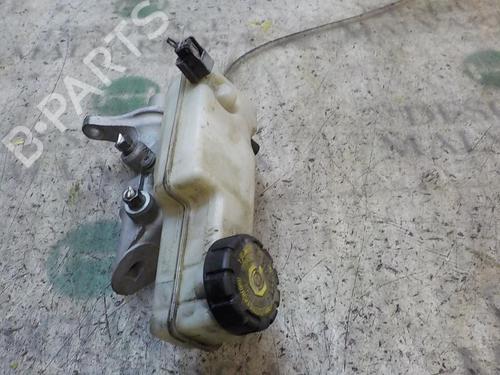 Used Brake master cylinder RENAULT MEGANE III Grandtour (KZ0/1) [2008-2016]  3851424