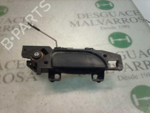 Used Front right exterior door handle FORD MONDEO I (GBP) [1993-1996]  3786634