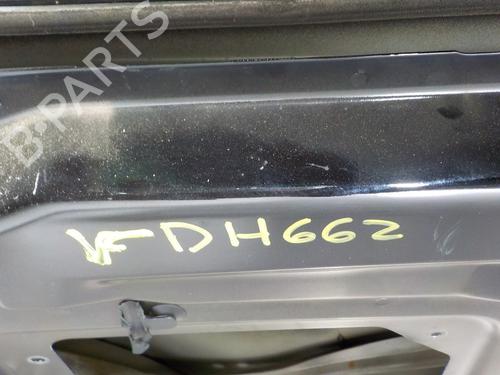 Left rear door LAND ROVER RANGE ROVER SPORT I (L320) 2.7 D 4x4 | BP8224619C4 