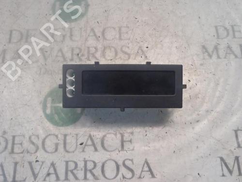 Used Switch RENAULT MEGANE III Hatchback (BZ0/1_, B3_) 1.5 dCi (106 hp) 3807837