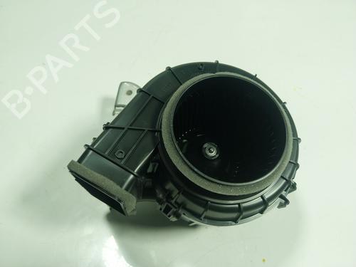 Ventilator motor TOYOTA RAV 4 V (_A5_, _H5_) 2.5 Hybrid (AXAH52) (218 hp) 17804554