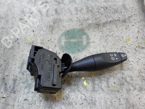 Used Steering column stalk FORD FIESTA V (JH_, JD_) 1.4 TDCi (68 hp) 3845979
