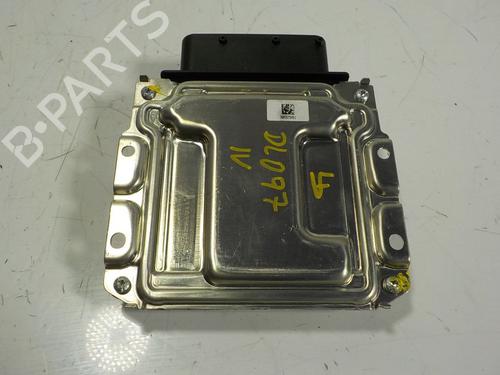 Used Electronic module BMW 5 Touring (F11) 520 d xDrive (184 hp) 15087049