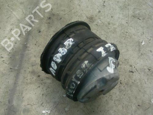 Used Engine mount Engine mount MERCEDES-BENZ CLK (C209) [2002-2010] 9079540 9079540