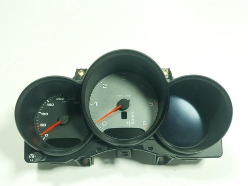 Used Instrument cluster PORSCHE MACAN (95B) 3.0 S Diesel (258 hp) 16856330