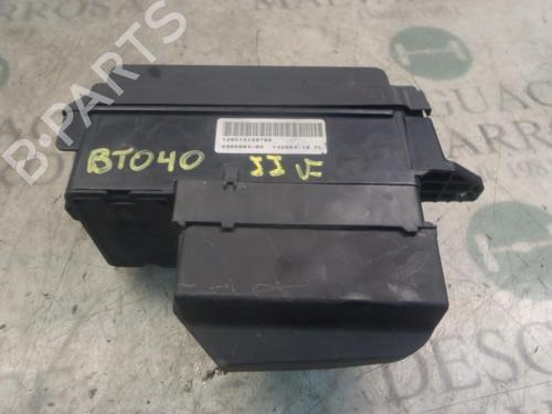 Used Fuse box Fuse box MINI MINI (R50, R53) Cooper (116 hp) 3800895 3800895
