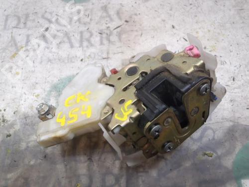 Used Front right lock SUBARU IMPREZA Saloon (GD) 2.0 i R AWD (GD9) (160 hp) 4017098