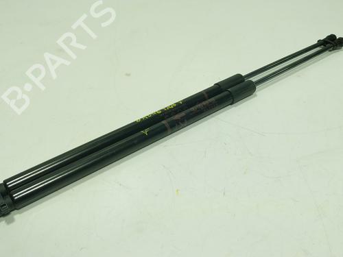 tailgate-lift-support-toyota-yaris-cross-mxp_-2020-28539734 main image