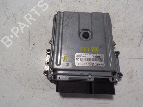 Used Engine control unit (ECU) LAND ROVER DISCOVERY IV (L319) 3.0 TD 4x4 (245 hp) 9577781
