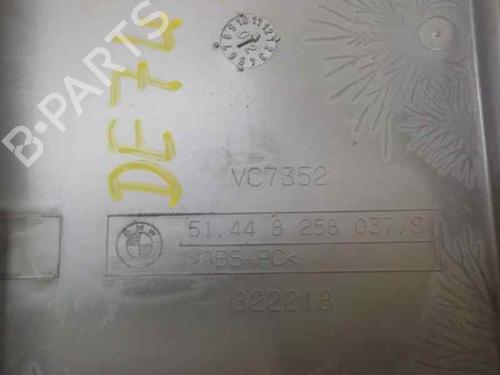 Interior roof light BMW X5 (E53) 3.0 d | BP7412154I8 
