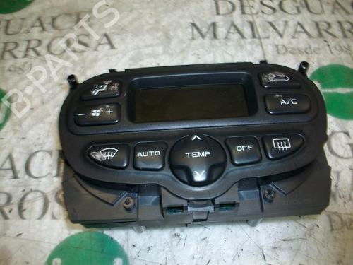 AC Styreenhet / Manøvreringsenhet PEUGEOT 206 Hatchback (2A/C) 1.4 i (75 hp) 3767699