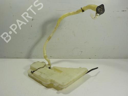 Windscreen washer tank BMW 5 Touring (F11) 520 d xDrive (184 hp) 15106486