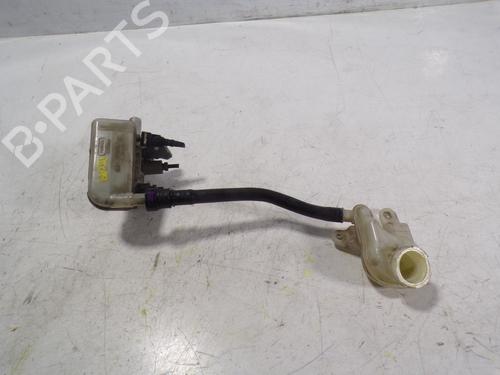 Used Brake master cylinder Brake master cylinder FORD FIESTA VI (CB1, CCN) 1.5 TDCi (75 hp) 8919390 8919390
