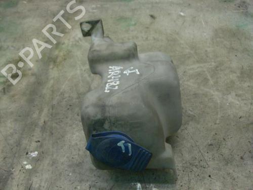 Used Windscreen washer tank SKODA OCTAVIA I (1U2) [1996-2010]  7413957