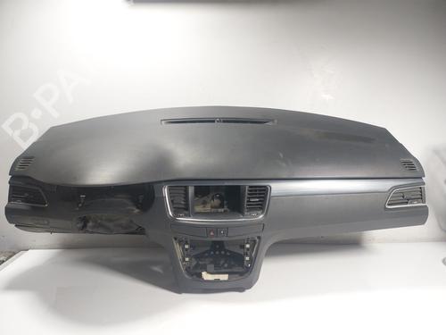 Used Dashboard PEUGEOT 508 I (8D_) 1.6 HDi (115 hp) 18647612