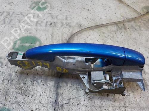Used Front right exterior door handle Front right exterior door handle 3856666 3856666
