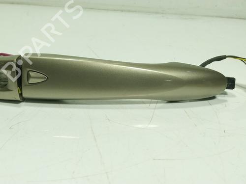 Used Front left exterior door handle RENAULT KADJAR (HA_, HL_) 1.2 TCe 130 (HLMR) (130 hp) 29979253