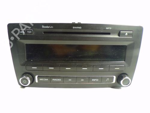 Used Radio SKODA OCTAVIA II (1Z3) [2004-2013]  7845490