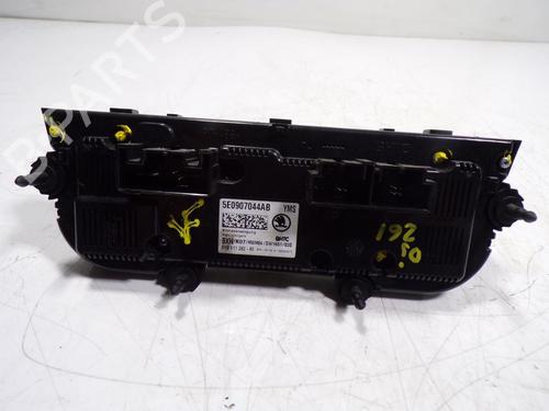 Climate control SKODA OCTAVIA III Combi (5E5, 5E6) 1.6 TDI | BP11033775I5 