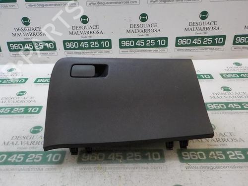 Used Glove box Glove box HYUNDAI i20 II (GB, IB) 1.2 (84 hp) 3869610 3869610