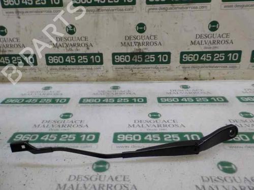 front-wipers-mechanism-volvo-v40-hatchback-525-31276059-2012-2013-2014-2015-2016-2017-2018-2019-5278025 main image