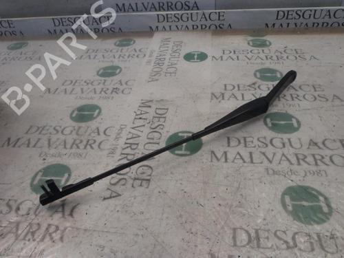Used Front windshield wiper arm FORD FOCUS II Turnier (DA_, FFS, DS) 1.6 TDCi (90 hp) 3815572