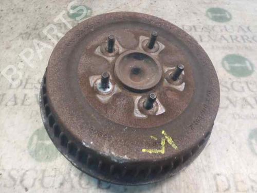 Used Left rear steering knuckle CHRYSLER VOYAGER / GRAND VOYAGER III (GS_, NS_) 2.5 TD (116 hp) 3811290