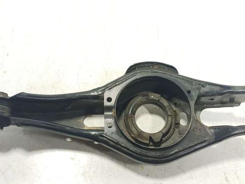 Used Right rear suspension arm Right rear suspension arm 38276708 38276708