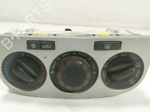 Used Climate control Climate control 38275717 38275717